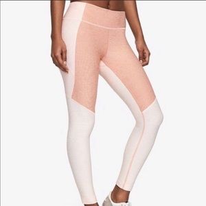 Worn twice Outdoor Voices 7/8 Tri Tone Leggings